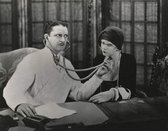 Jean Harlow and Bryant Washburn in The Unkissed Man (1929)
